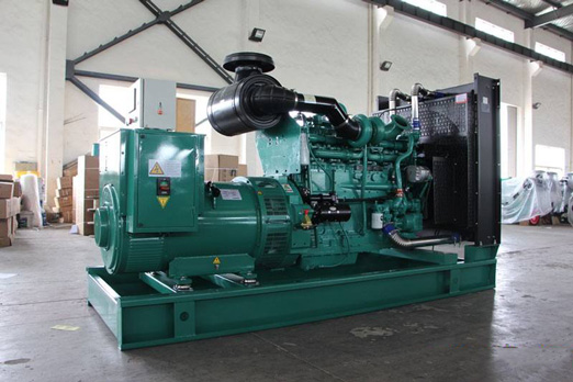 长顺320kw康明斯柴油发电车出租组图片 长顺320kw康明斯柴油发电车出租组图片